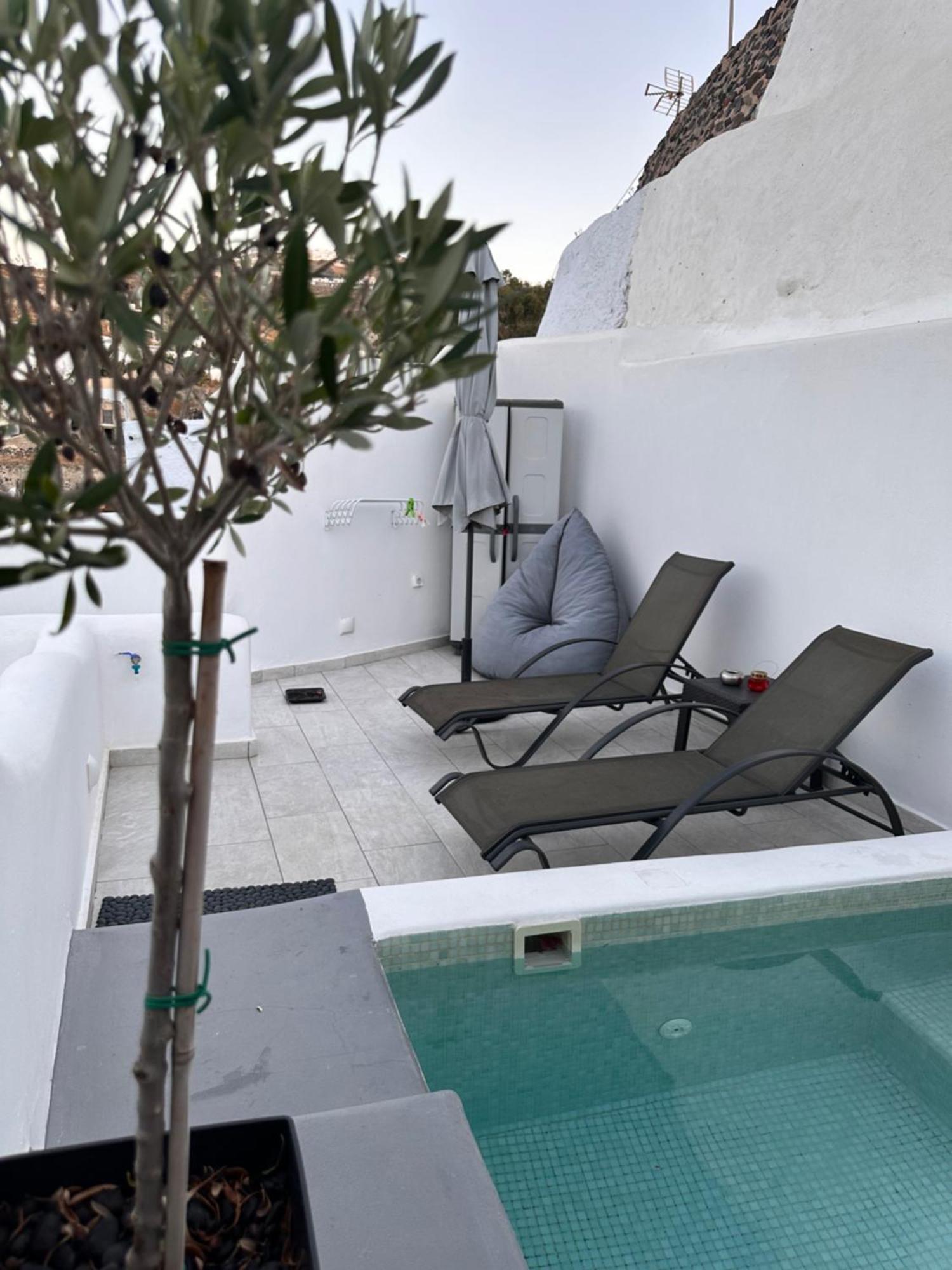 Avenoir 1Bedroom Luxury Cave Villa Vóthon 外观 照片